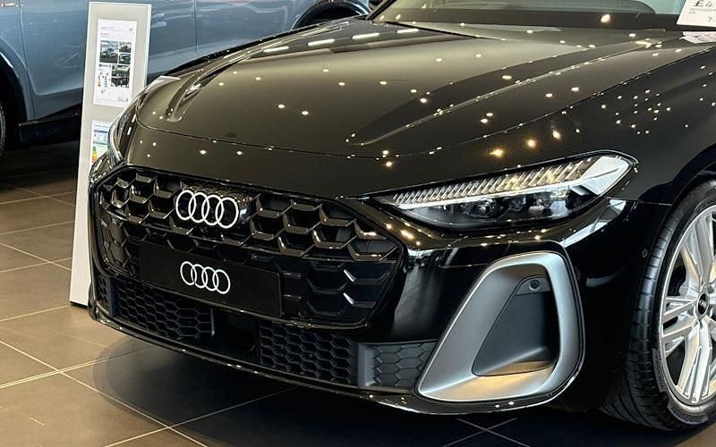 New Audi Q5 Black Edition 204 HP (150 kW) 2026 SUV