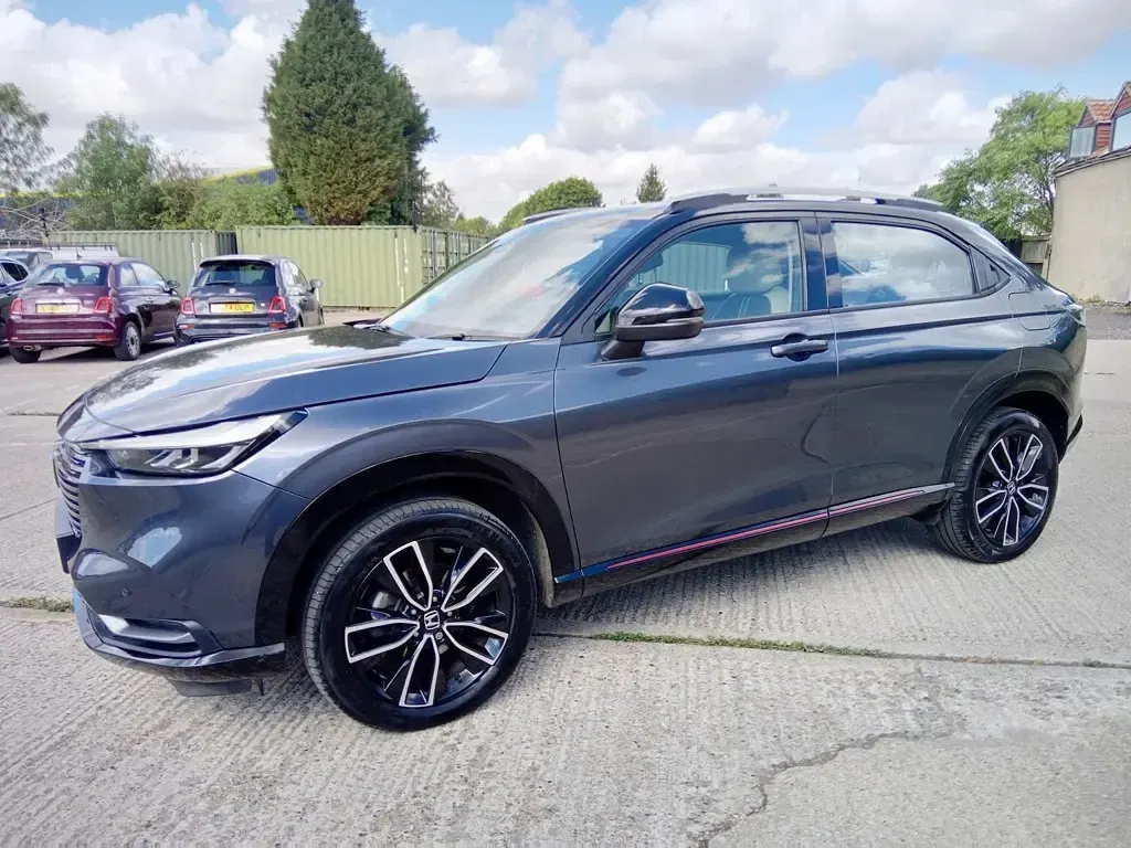 Used Honda HR-V Advance 2022 Grey SUV