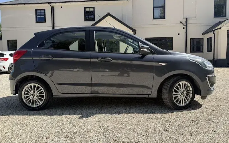 Used Ford Ka Plus Zetec 86 HP (63 kW) 2019 Grey Hatchback