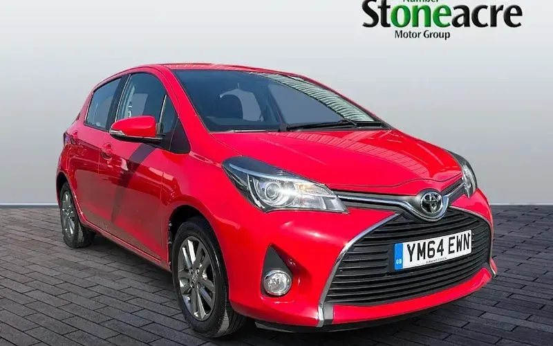 Used Toyota Yaris 99 HP (72 kW) 2016 Hatchback