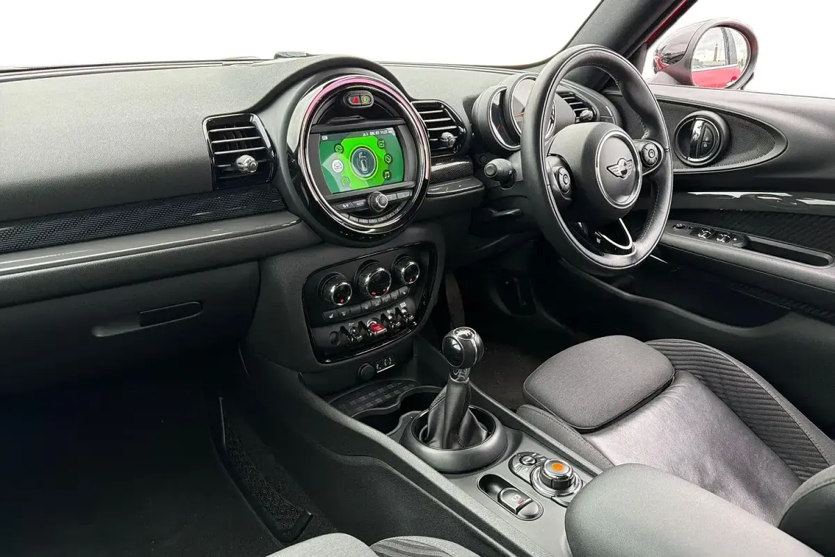Used Mini Cooper Clubman Chili 192 HP (141 kW) 2018 Red Estate