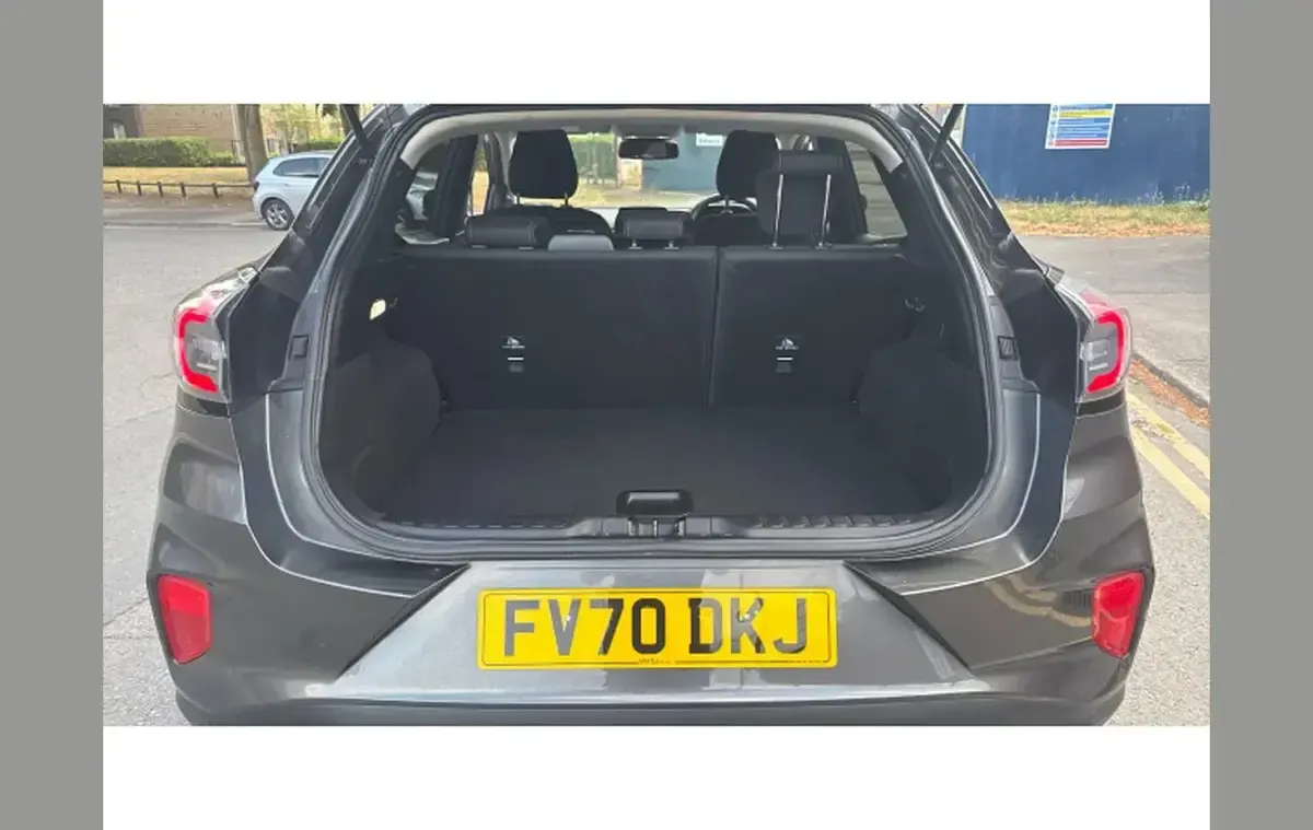 Used Ford Puma Titanium 123 HP (90 kW) 2020 Grey SUV