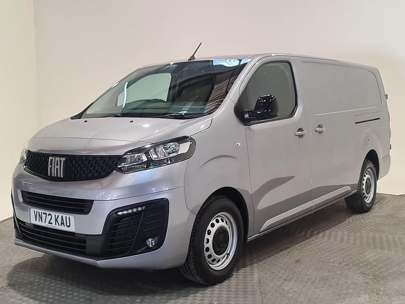 Used Fiat Scudo 145 HP (106 kW) 2023 Grey Van