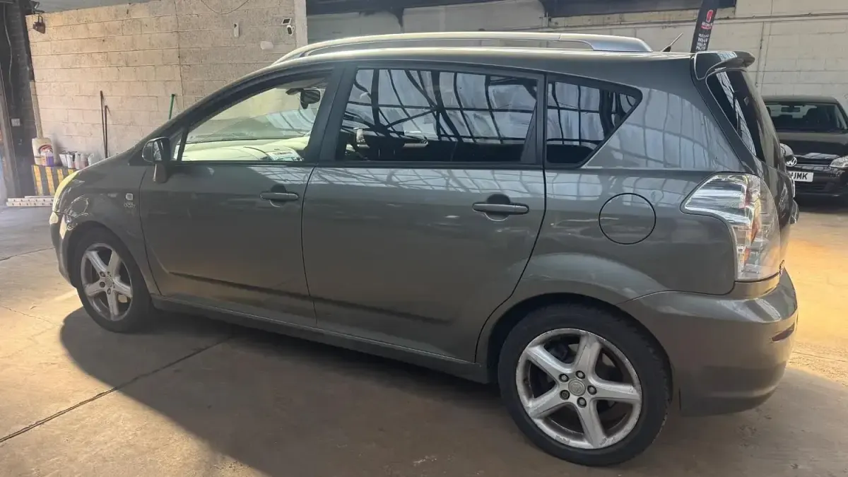 Used Toyota Corolla Verso T1 2007 Grey MPV