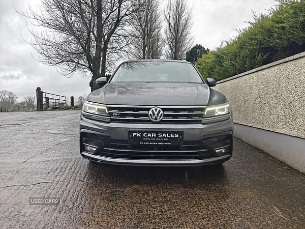 Used VW Tiguan R-line 150 HP (110 kW) 2019 Grey SUV