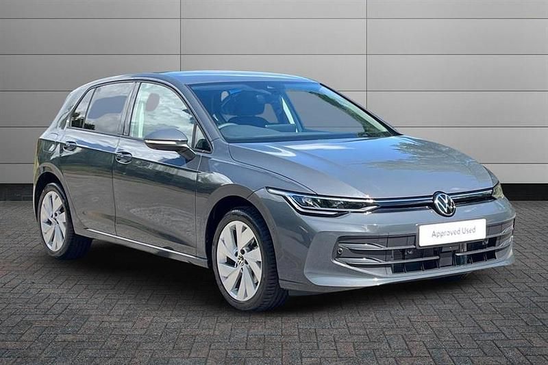 Dolphin grey New 2025 VW Golf VIII Match Hatchback | £28,095 (Super price) - Image 1/4