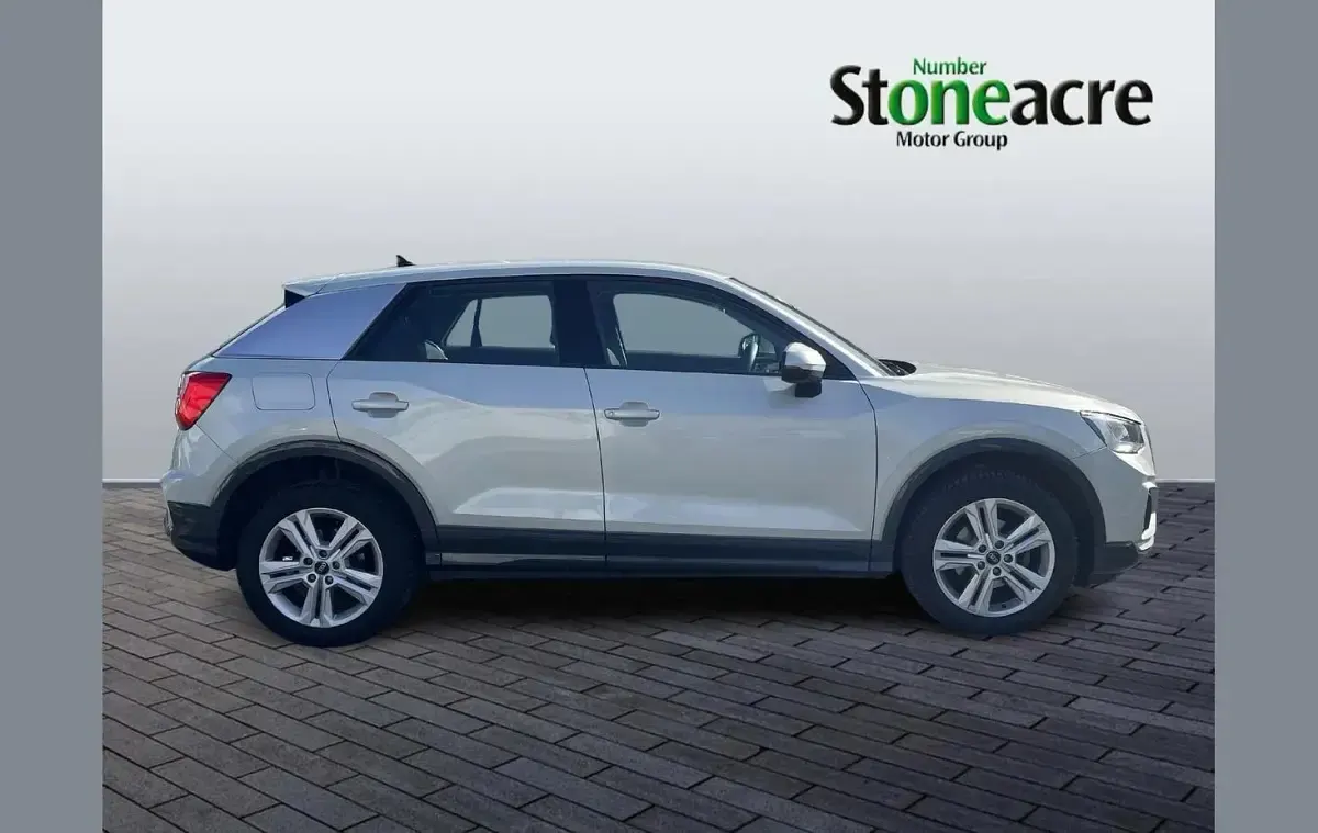 Used Audi Q2 Sport 150 HP (110 kW) 2023 Silver SUV
