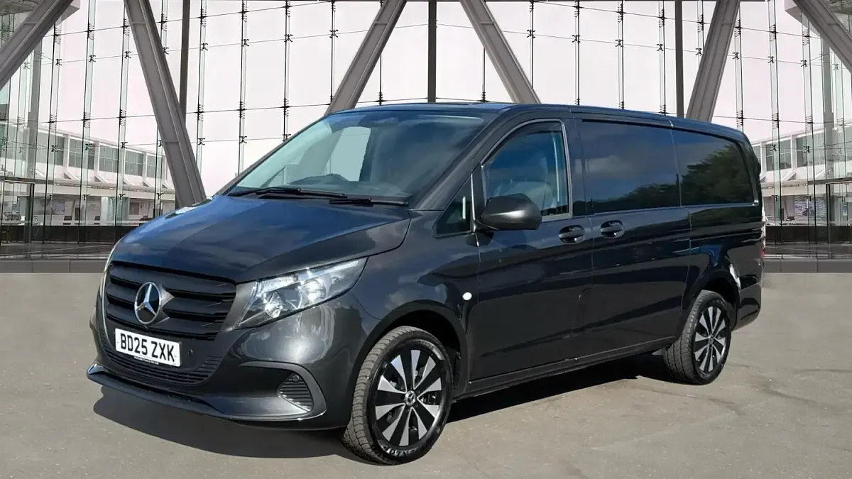 Used Mercedes Vito 136 HP (100 kW) 2025 Grey Van