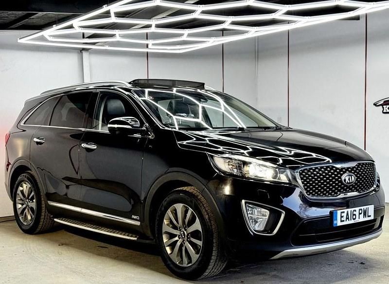 Used Kia Sorento 200 HP (147 kW) 2016 Black SUV