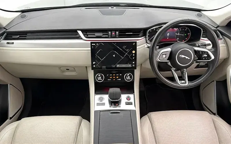 Used Jaguar F-Pace R-Dynamic 204 HP (150 kW) 2021 Grey SUV