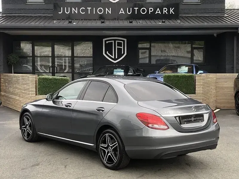 Used Mercedes C220 SE 194 HP (142 kW) 2019 Grey Sedan