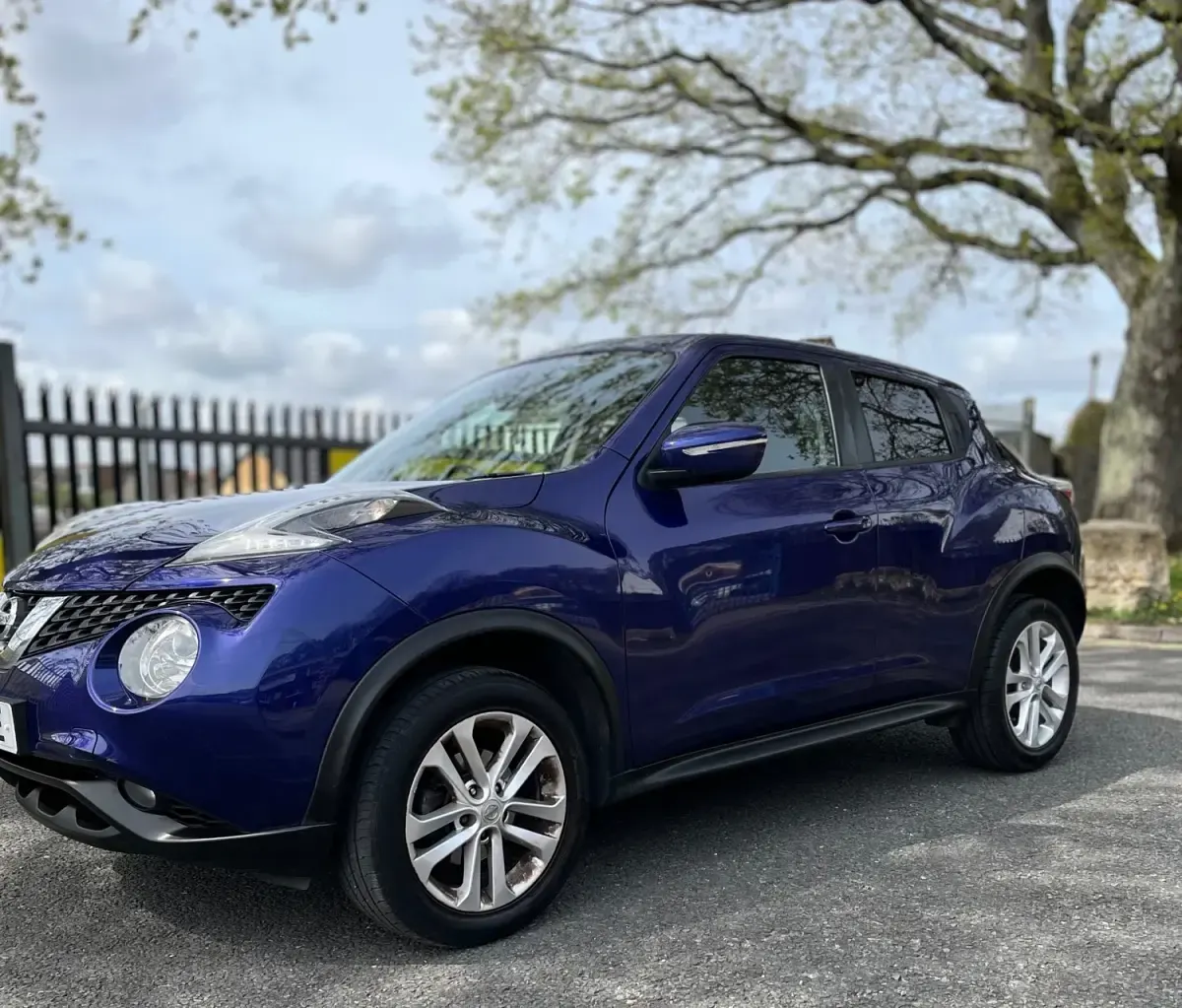 Gebraucht Nissan Juke Acenta 110 PS (80 kW) 2016 Blau SUV