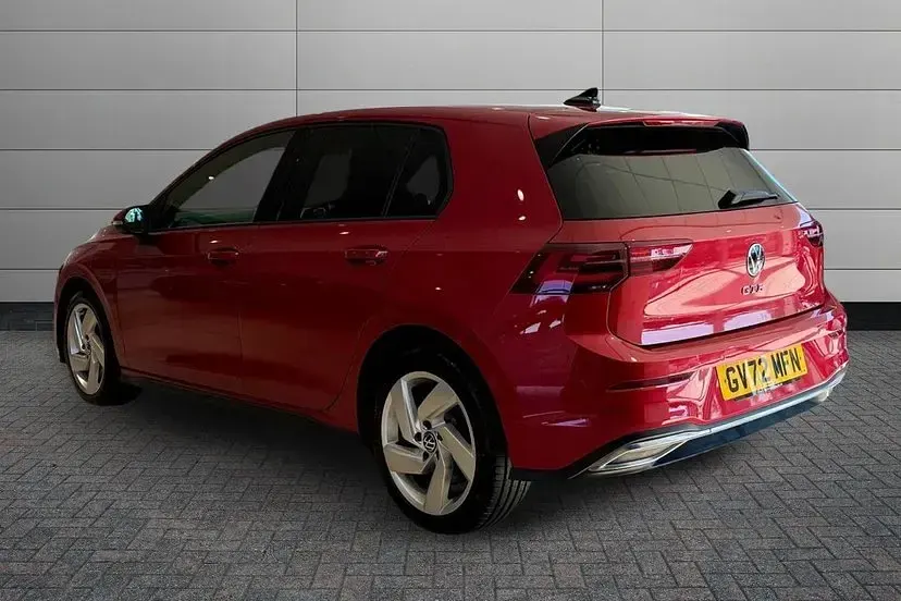 Used VW Golf VIII GTE 245 HP (180 kW) 2023 Red Hatchback