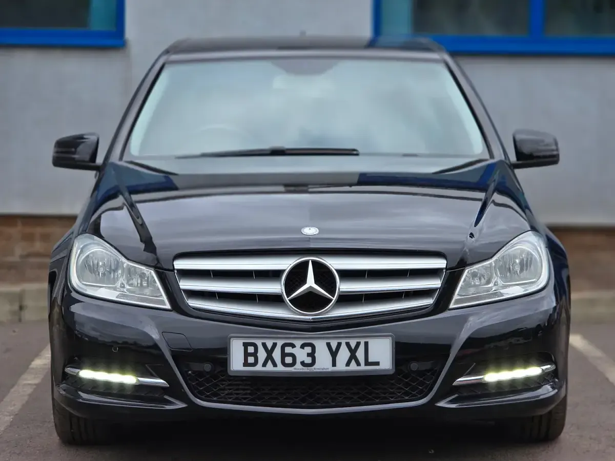 Used Mercedes C220 Executive 2013 Black Sedan