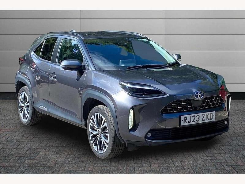 Grey Used 2023 Toyota Yaris Cross SUV | £23,250 (Fair price) - Image 1/4