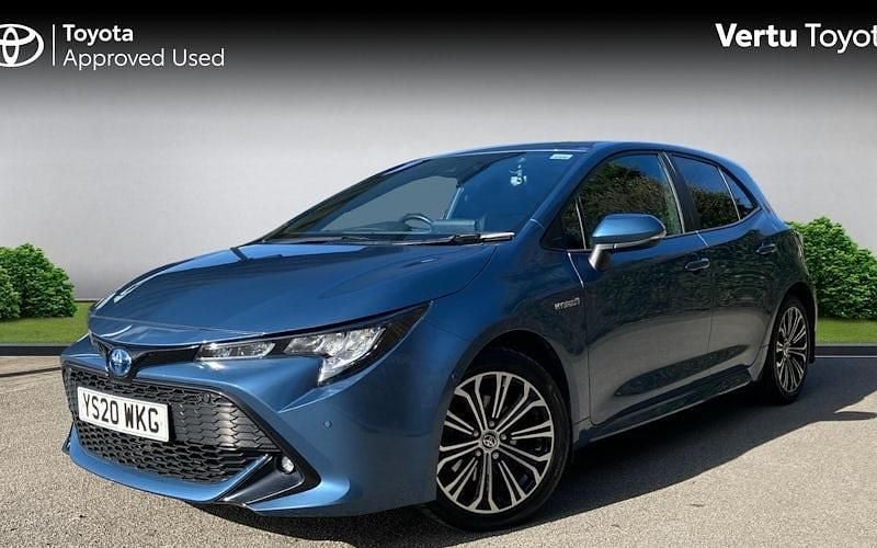 Used Toyota Corolla Design 184 HP (135 kW) 2022 Hatchback