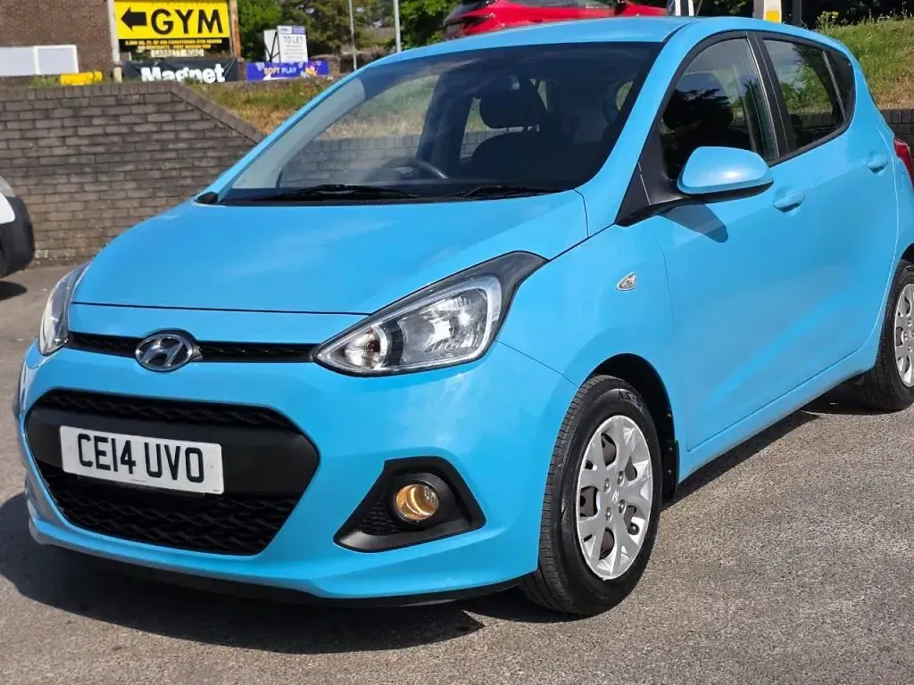 Used Hyundai i10 SE 2014 Blue Hatchback