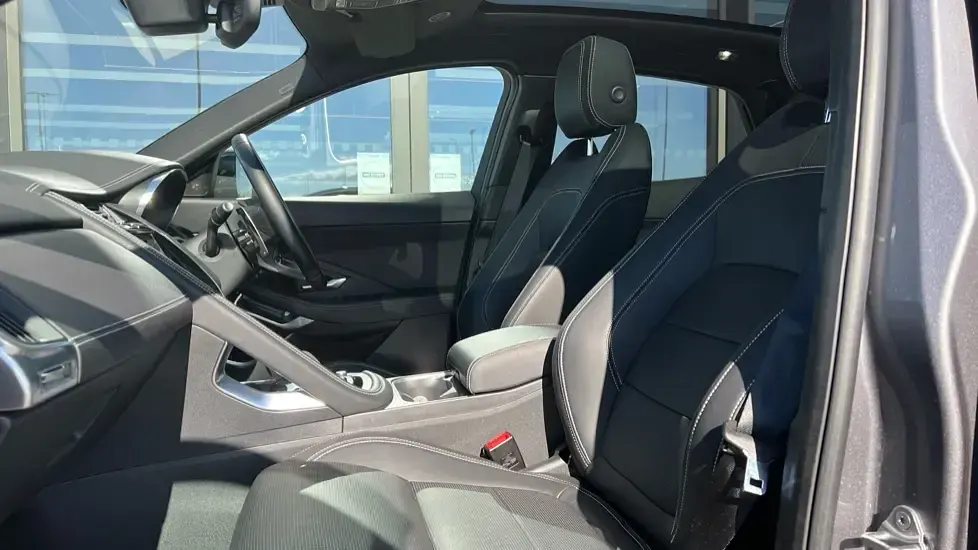 Used Jaguar E-Pace R-Dynamic 309 HP (227 kW) 2023 Eiger grey metallic SUV