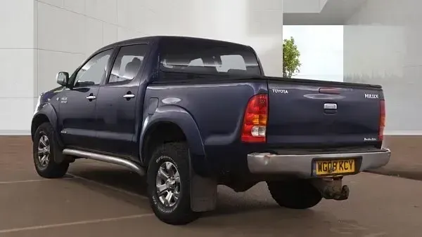 Used Toyota HiLux 171 HP (125 kW) 2008 Blue Pickup