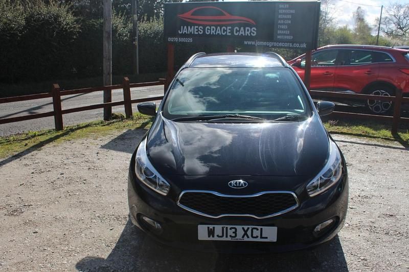 Used Kia Ceed 2013 Black Hatchback