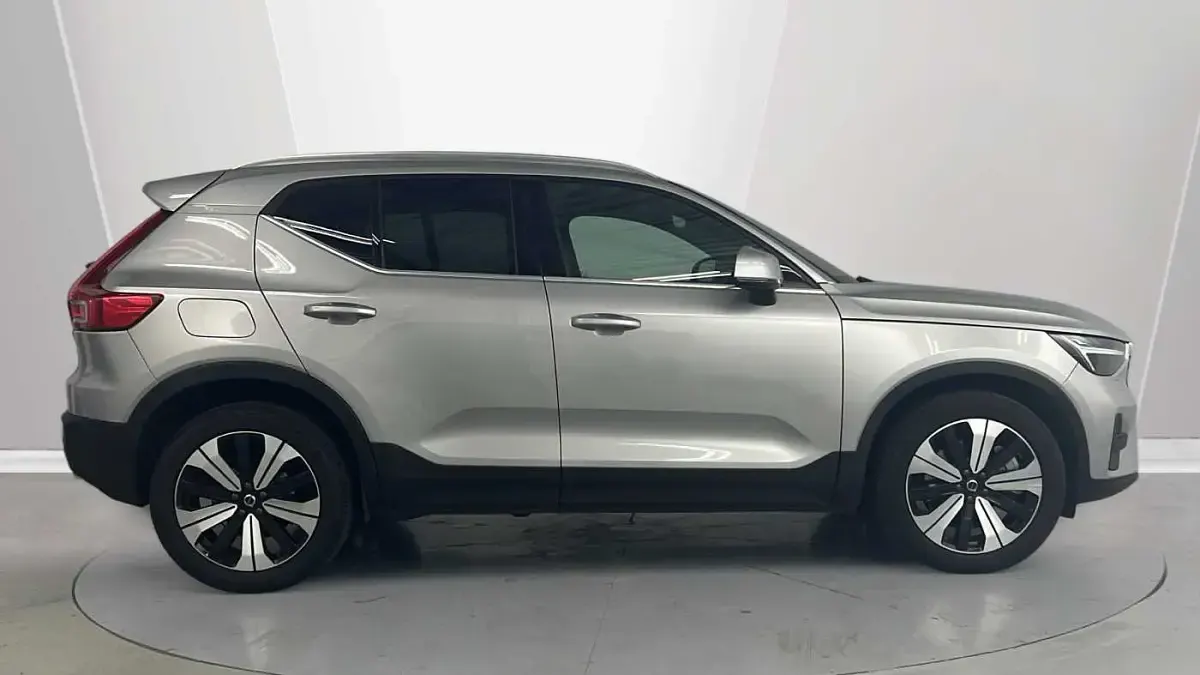 Used Volvo XC40 Ultimate 257 HP (189 kW) 2022 Silver SUV