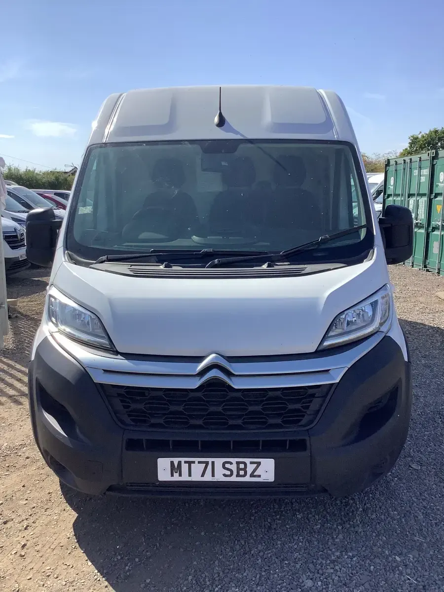 Used Citroën Relay 140 HP (102 kW) 2021 White Van