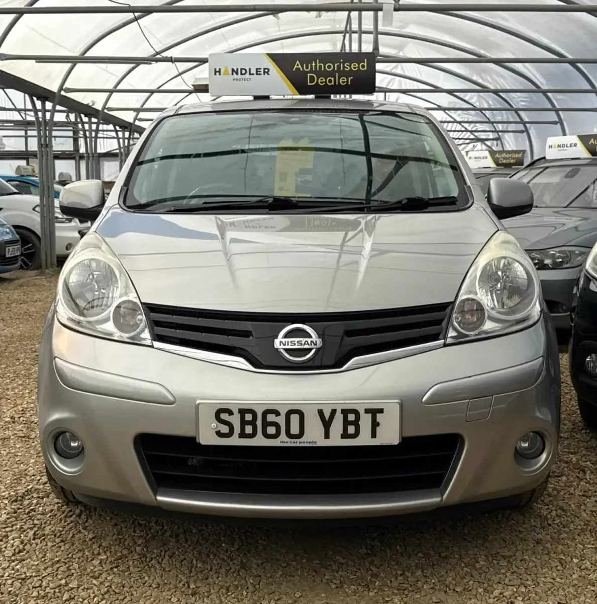 Begagnad Nissan Note N-TEC 110 HK (80 kW) 2011 Silver Halvkombi