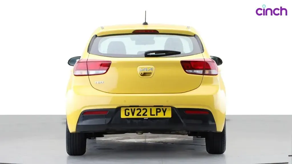 Used Kia Rio 2022 Yellow Hatchback