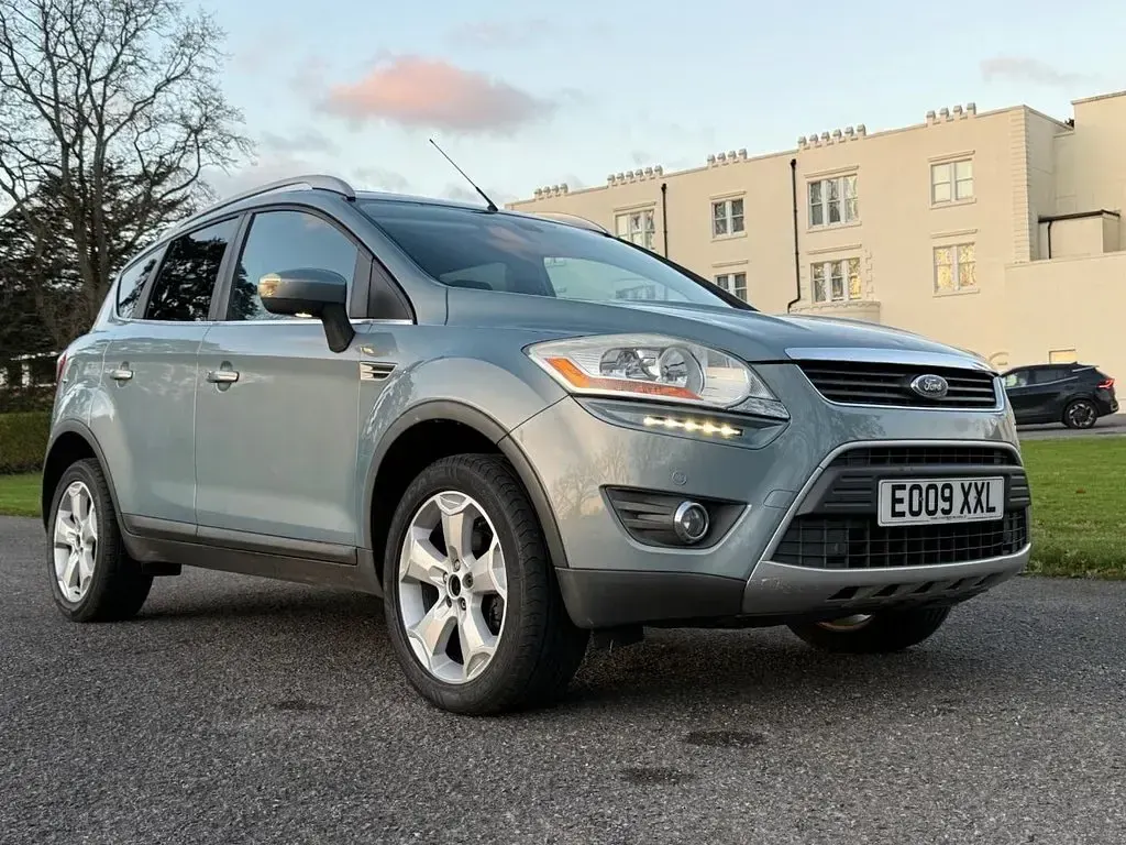 Used Ford Kuga Titanium 136 HP (100 kW) 2009 Blue SUV