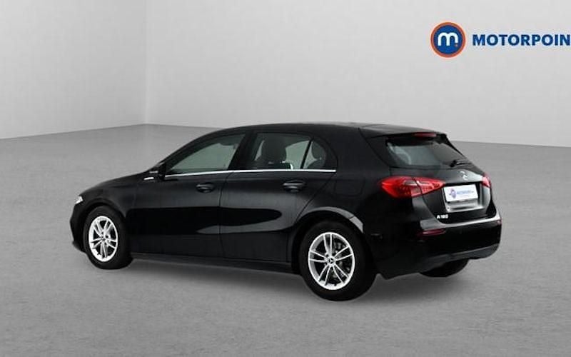 Used Mercedes A180 Executive 136 HP (100 kW) 2019 Black Hatchback