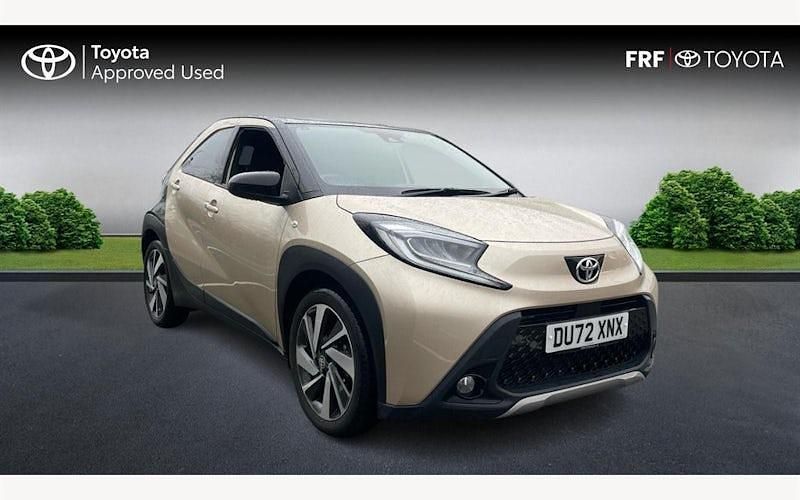 Used 2025 Toyota Aygo X SUV | £15,326 (Fair price) - Image 1/4