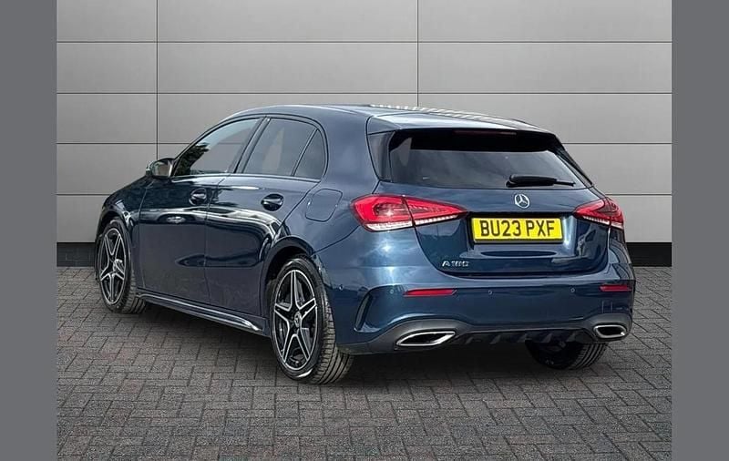 Used Mercedes A180 Executive 134 HP (98 kW) 2023 Blue Hatchback