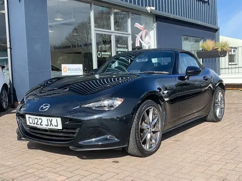Usado Mazda MX5 Inclusive 184 HP (135 kW) 2022 Preto Cabrios