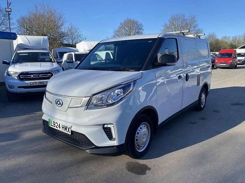 Used Maxus eDeliver 3 89 kW (122 HP) 2024 White Van