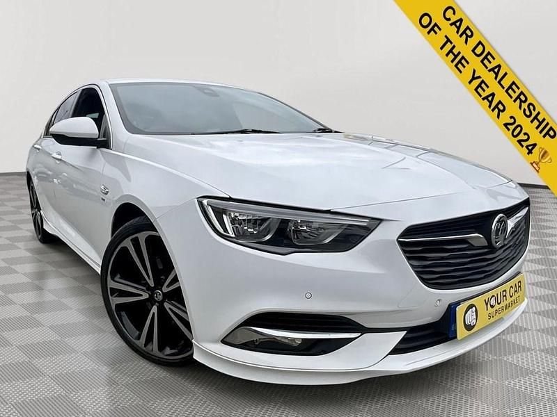 Used Vauxhall Insignia Sport 170 HP (125 kW) 2018 White Hatchback
