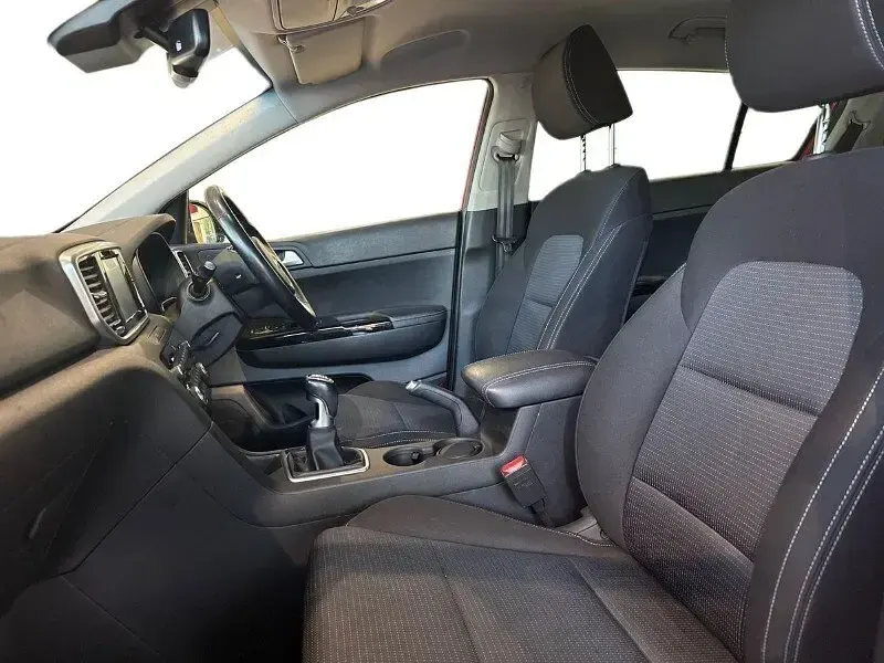 Used Kia Sportage 134 HP (98 kW) 2019 Red SUV