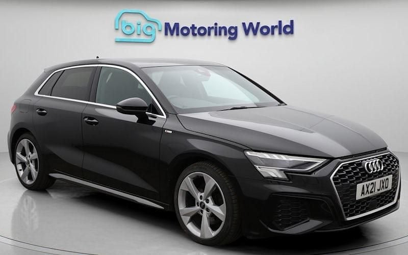 Used Audi A3 Sportback S-Line 150 HP (110 kW) 2024 Hatchback