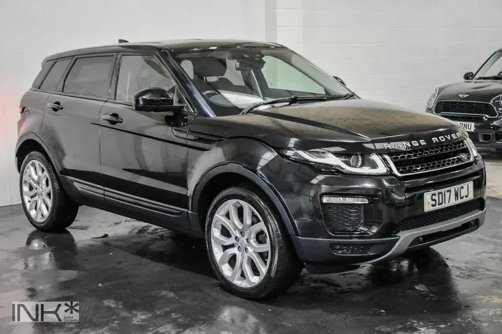Usado Land Rover Range Rover evoque SE 180 HP (132 kW) 2017 Preto SUV