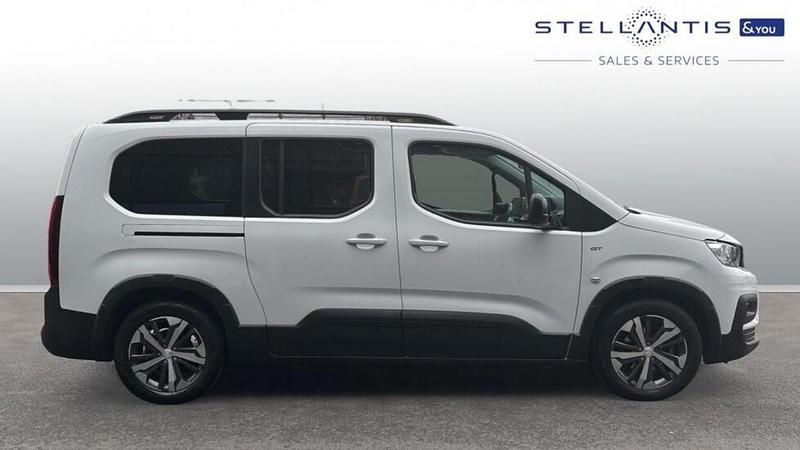 Used Peugeot e-Rifter GT 98 kW (134 HP) 2023 MPV