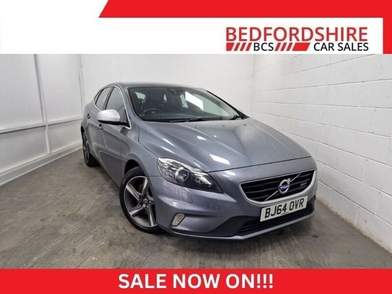 Grey Used 2014 Volvo V40 R-Design Estate | £6,144 (Fair price) - Image 1/4