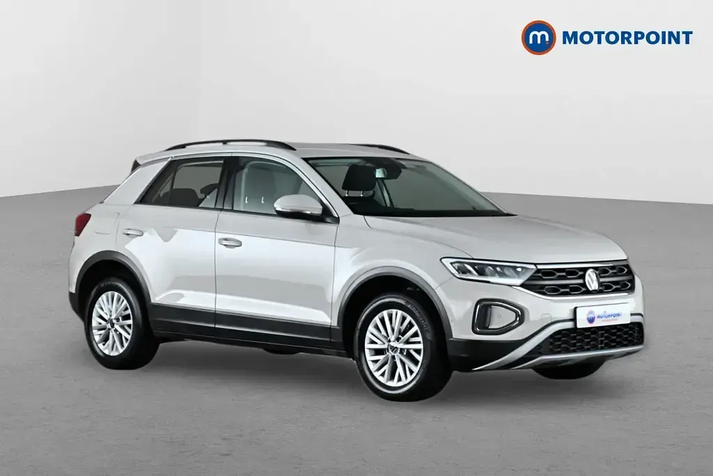 Used VW T-Roc Life 110 HP (80 kW) 2023 SUV
