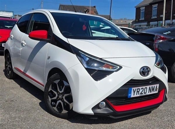 White Used 2020 Toyota Aygo Hatchback | £10,195 (Fair price) - Image 1/1