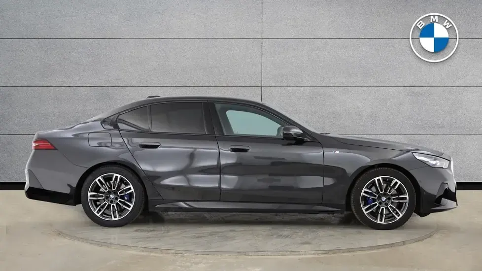 Used BMW 520 M Sport 205 HP (150 kW) 2024 Grey Sedan