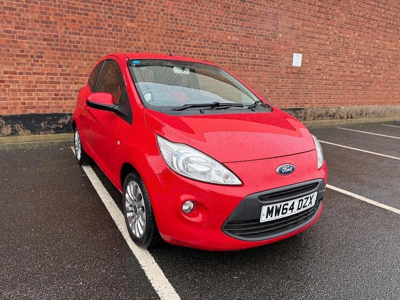 Red Used 2015 Ford Ka Zetec Hatchback | £1,600 (Good price) - Image 1/4