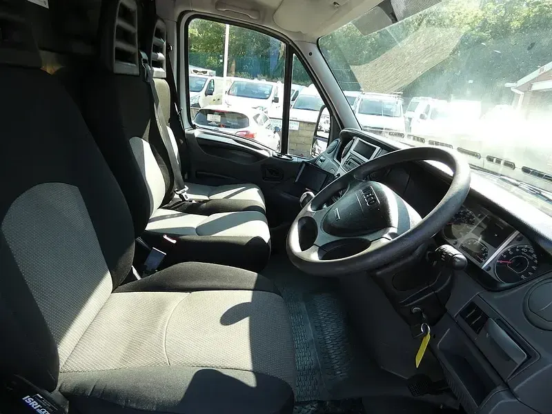 Used Iveco Daily 2010 White Van
