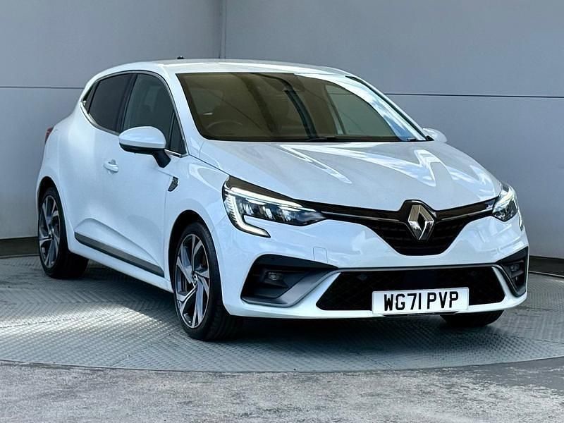 Used Renault Clio V RS Line 140 HP (102 kW) 2021 White Hatchback