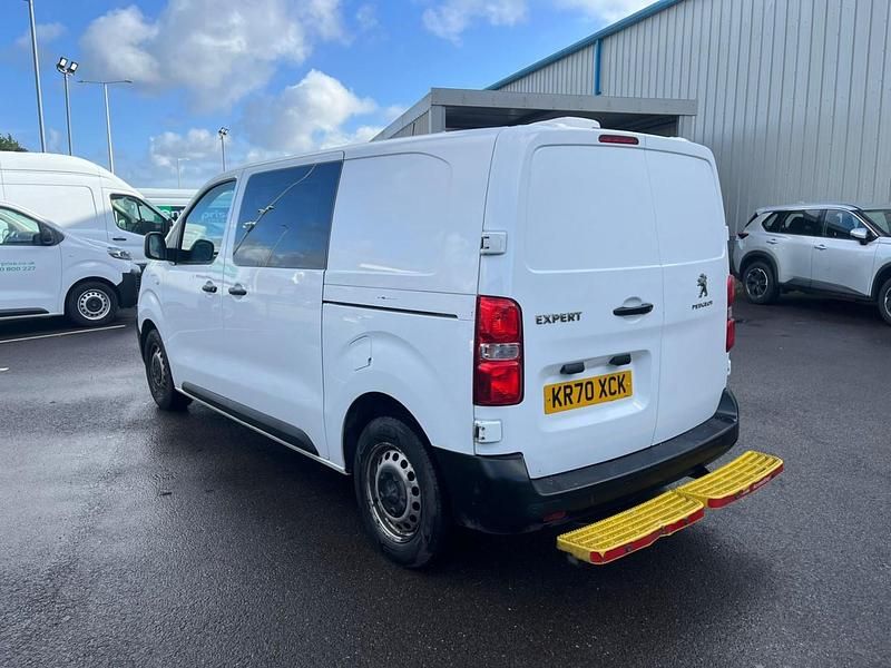 Used Peugeot Expert S 2021 White Van
