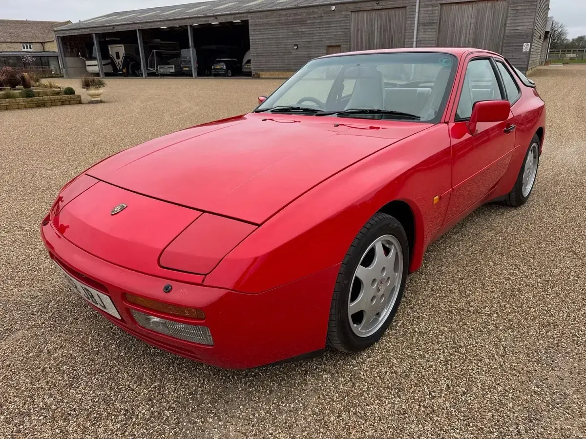 Used Porsche 944 Turbo 1991 Red Sedan