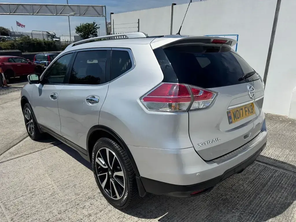 Used Nissan X-Trail N-TEC 130 HP (95 kW) 2017 Silver SUV