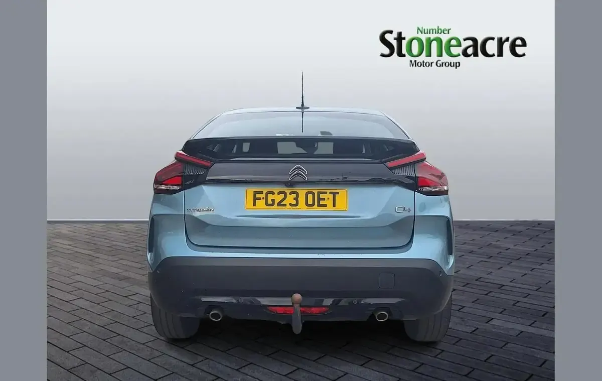 Used Citroën C4 PureTech 130 HP (95 kW) 2023 Blue SUV